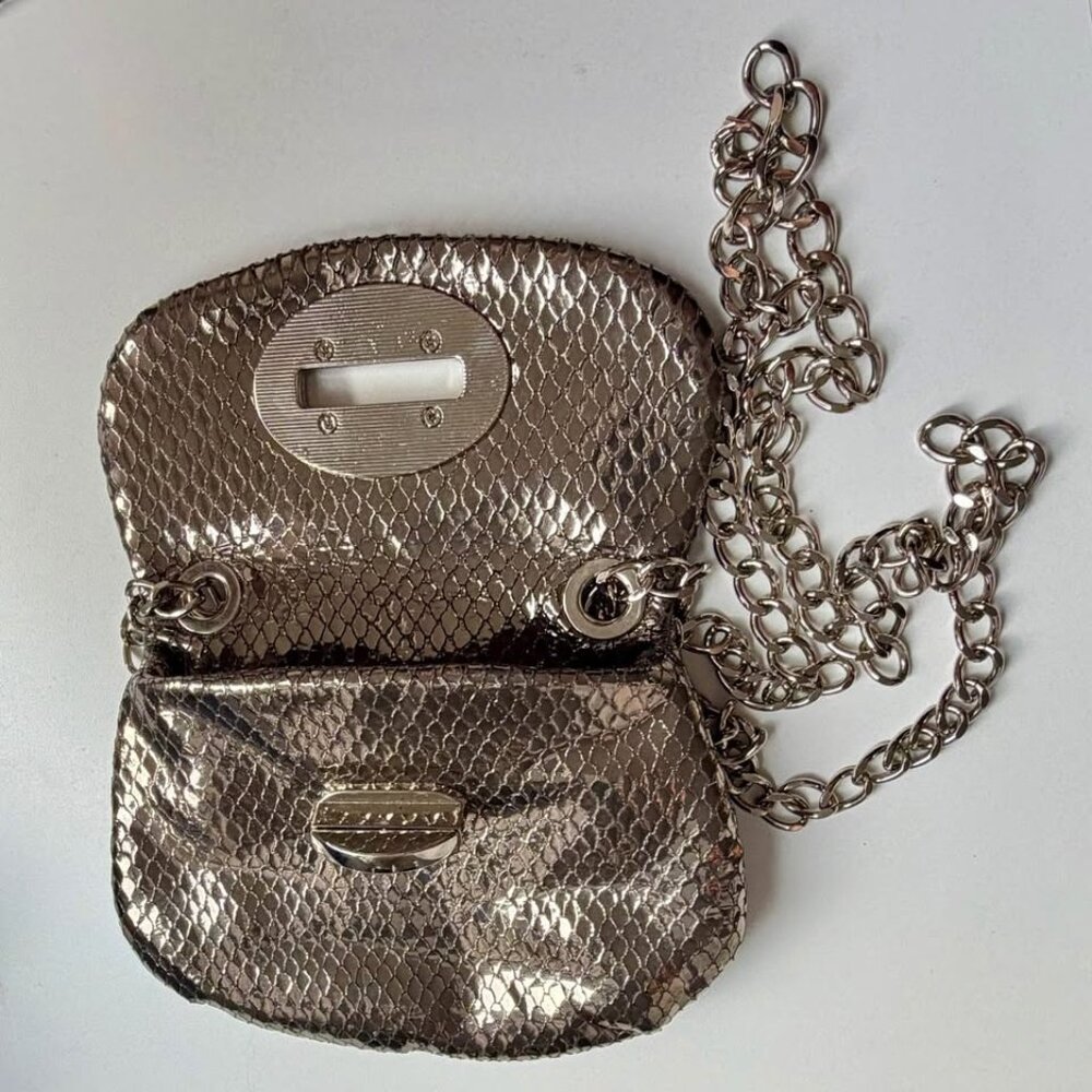 Stuart Weitzman Metallic Snakeskin Chain Bag – Silver Evening Clutch - Picture 5 of 8